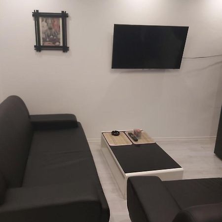 Sarajevo City Hall Apartment Free Wifi المظهر الخارجي الصورة