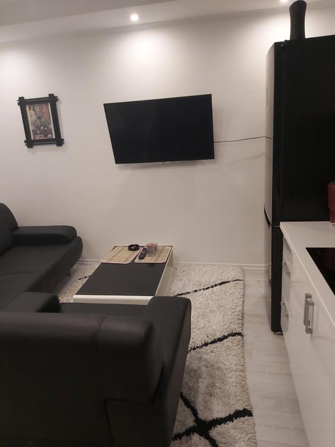 Sarajevo City Hall Apartment Free Wifi المظهر الخارجي الصورة