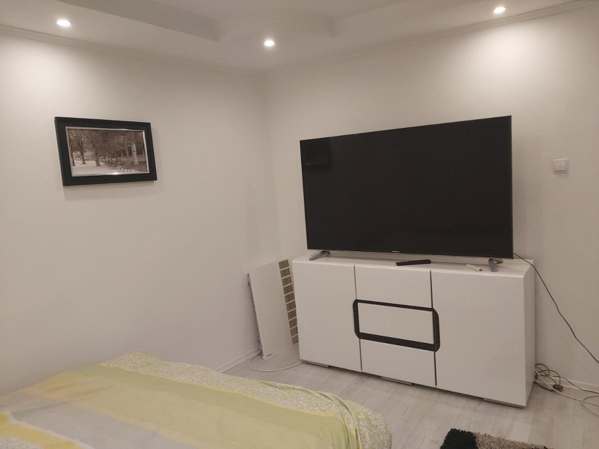 Sarajevo City Hall Apartment Free Wifi المظهر الخارجي الصورة